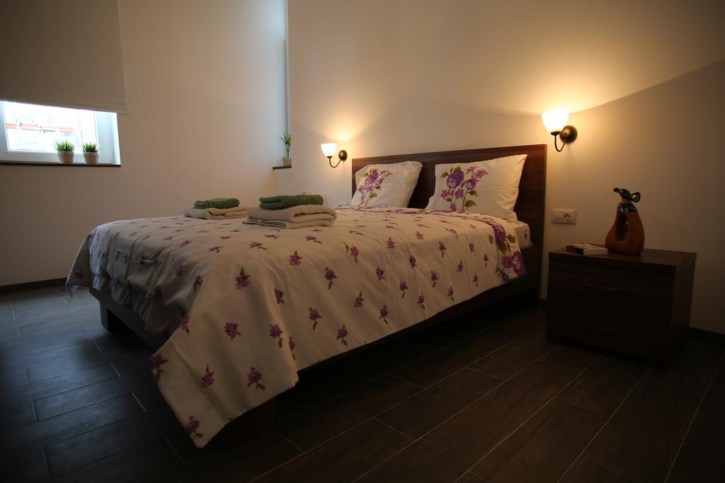 Del Toro Apartment Skopje Bilik gambar